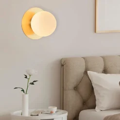 Fabrique de Styles Appliques*Applique en metal doré et verre laiton d18cm blanc - Manor