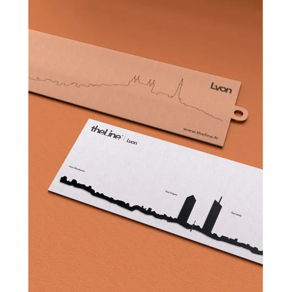 Fabrique de Styles Déco À Suspendre Et Adhésive*Décoration murale ligne lyon 50cm