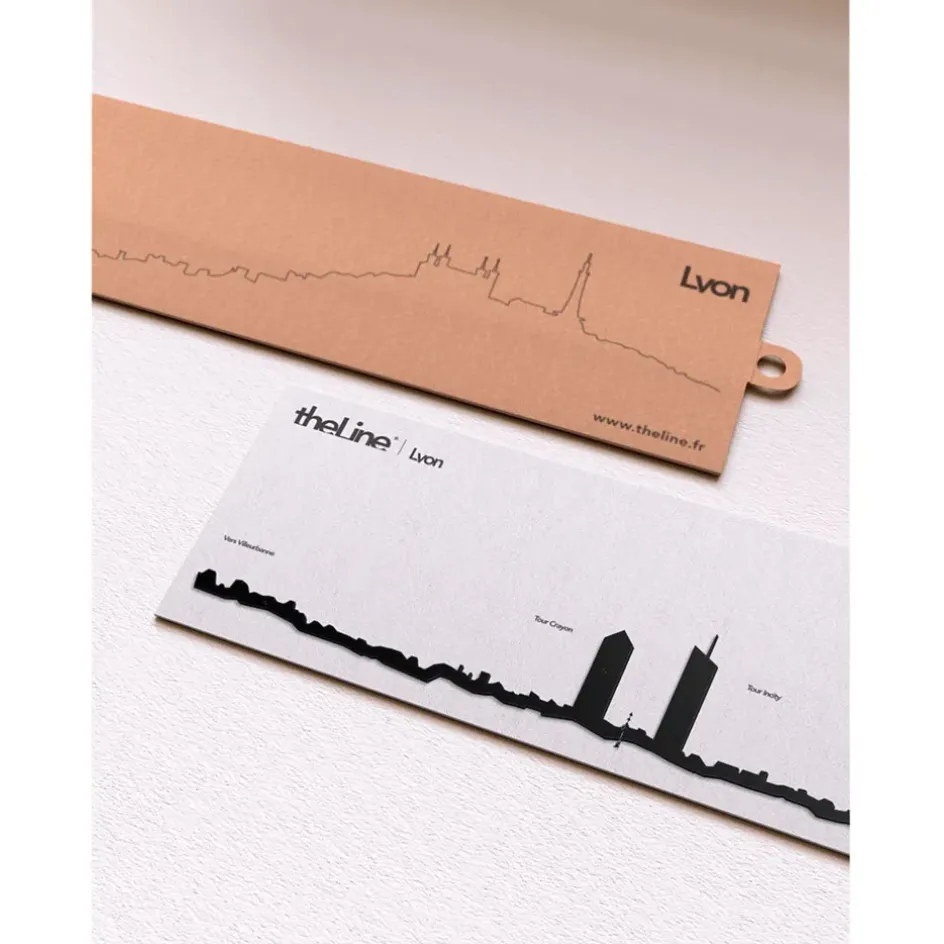 Fabrique de Styles Déco À Suspendre Et Adhésive*Décoration murale ligne lyon 50cm