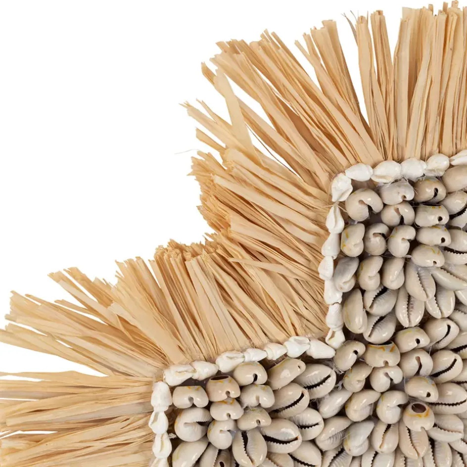 Fabrique de Styles Déco À Suspendre Et Adhésive*Deco murale croix en raphia et coquillage naturel et blanc - Cauri