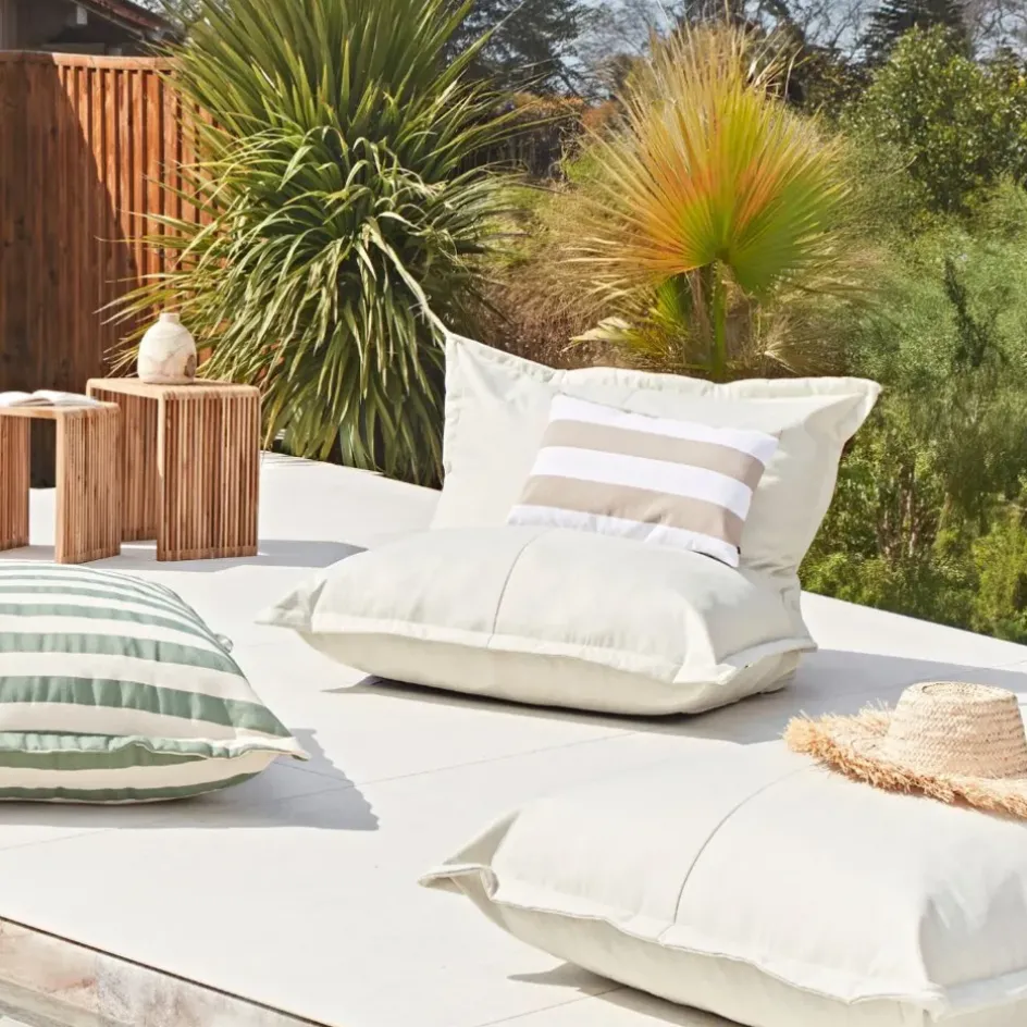 Enfant Fabrique de Styles Chaises, Fauteuils|Jardin*Pouf d'extérieur en tissu écru 95x95cm - Sola